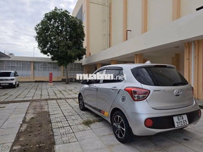 Hyundai I10 Hactback 2020 Số sàn Bạc