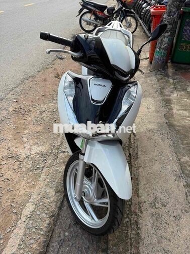 Honda SH 160i abs Trắng Cực mới