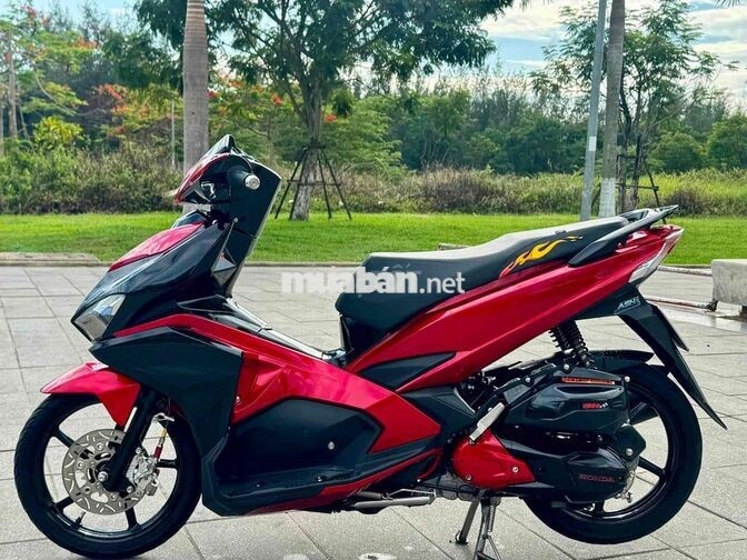 Honda Air Blade 2024 Đỏ đen