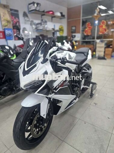 Honda CBR650R Black Edition2024 Trắng đen 14.000km