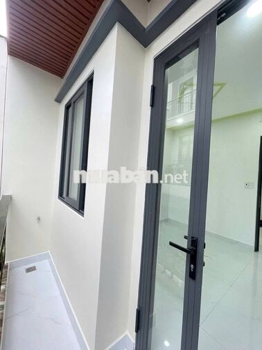 nhà đẹp chủ bán gấp - nhỉnh 3 tỷ - DTSD 60m² - sổ hồng riêng ko QH LG