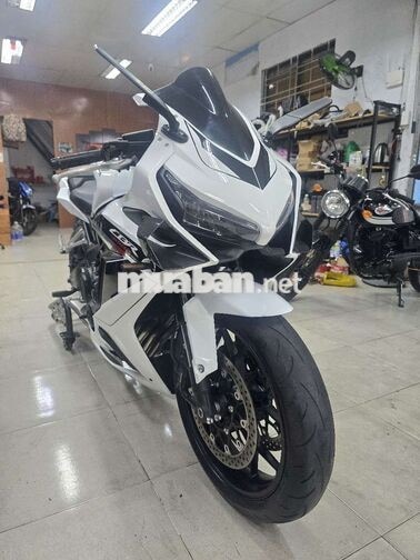 Honda CBR650R Black Edition2024 Trắng đen 14.000km