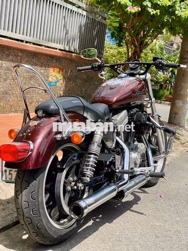 Harley Davidson Super Low 883 2019 Đỏ mận