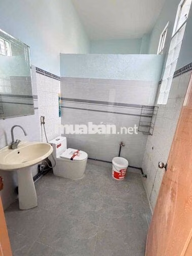 Biệt thự 600m2 kdc số 9 đường 30/4
