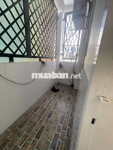 Nhà trệt 2 lầu mới KdC ĐH Y Dược