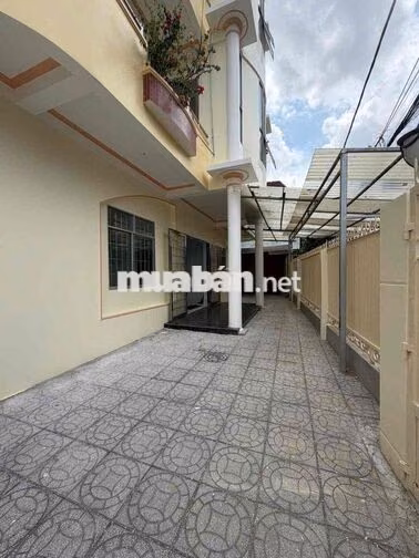 Biệt thự 600m2 kdc số 9 đường 30/4