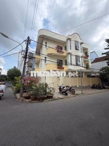 Biệt thự 600m2 kdc số 9 đường 30/4