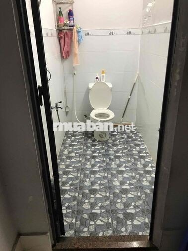 CHO THUÊ NHÀ CẤP 4 GÁC GỖ – ĐẦY ĐỦ NỘI THẤT, GẦN AEON MALL TÂN PHÚ & C