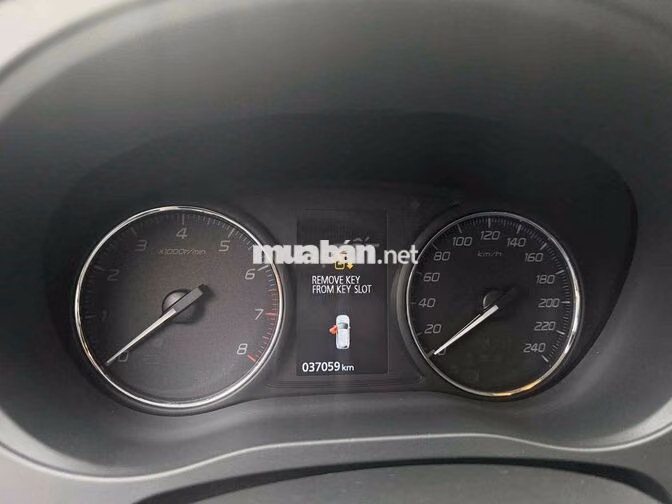Mitsubishi Outlander Pre 2021 Đen 37.000 km