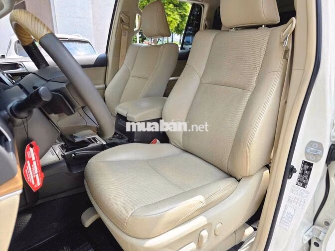 Toyota Prado 2.7VX Model 2022 - xe bao đẹp !