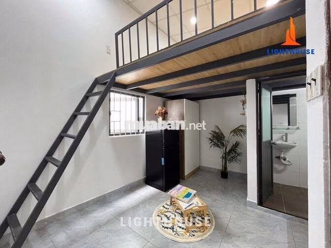 NGAY ĐẠI HỌC IUH, VĂN LANG, FULL NT AN NINH THANG MÁY CHÍNH CHỦ GÒ VẤP
