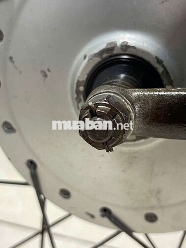 BÁN HONDACUB50KIM VÀNG GIỌT LỆ , CHÍNH CHỦ BS51