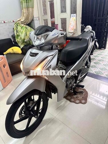 Honda Future 125 2024 Bạc Việt Nam