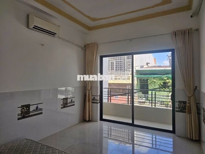 Cho thuê nhà nguyên căn 4 lầu! Kd, VP vừa Ở. dT 4*15. Gần Đầm Sen