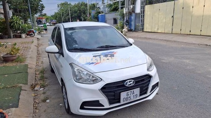 i10 Sedan 1.2 MT 2018 ( bao sang tên )