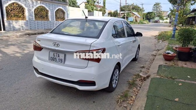 i10 Sedan 1.2 MT 2018 ( bao sang tên )