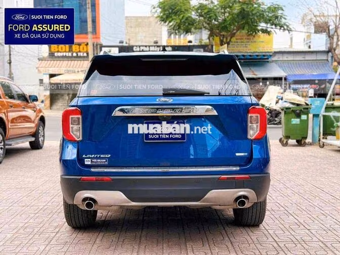 Ford Explorer 2024 2.3L Xanh siêu lướt
