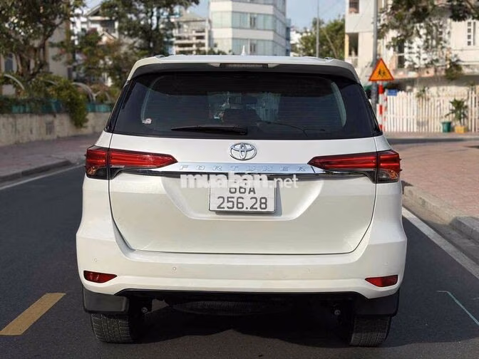 FORTUNER 2.4G 2022 MÁY DẦU ,TỰ ĐỘNG HỖ TRỢ VAY 70%