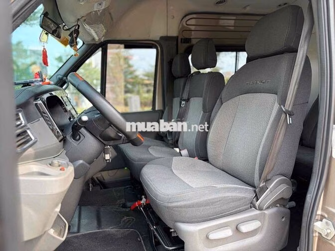 TRAINSIT VAN 850kg/6N 2022 LƯỚT 5VẠN ,KO CẤM TẢI