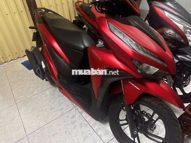 Honda Vario chính chủ màu Đỏ