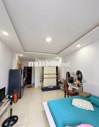 Cho Thuê Nhà 1 Trệt 3 Lầu 6x20m Mặt Tiền Đường Số Phường Tân Quy