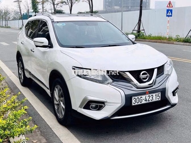 Nissan X-Trail 2.5 SV Luxury 4WD 2019 Trắng
