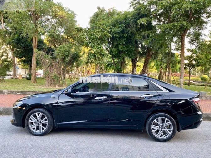 Hyundai Accent 2024 Cao cấp 1.5 AT Đen