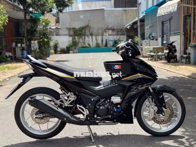 Honda Supra full đồ real