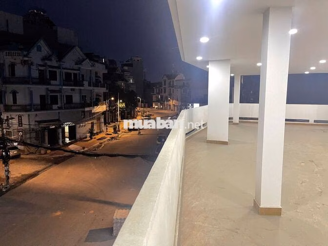 Nhà 2 Mặt Tiền Ngay Ngã Tư Hẻm Lớn Thông, Hẻm Cộng Hòa