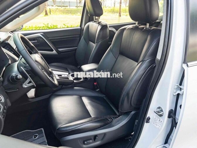 Mitsubishi Pajero Sport 4x2 2021 Trắng