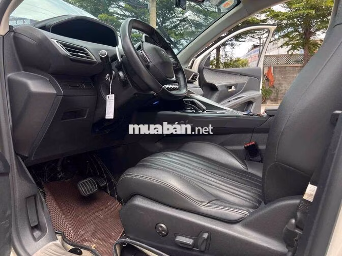 Peugeot 3008 Allure 2020 Trắng 52.000 km