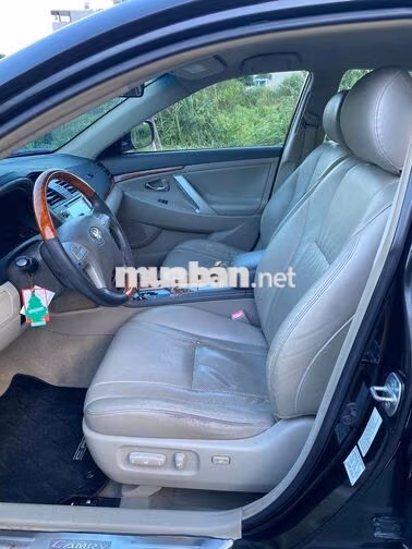 Toyota Camry 2.4G 2012 Đen