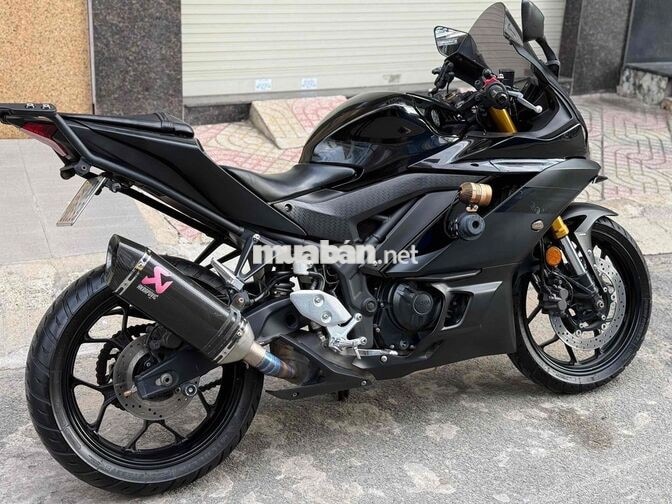 Yamaha R3 2021 Đen 23000km, zin đẹp bstp 9 chủ