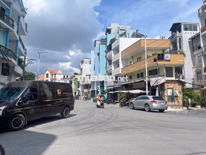 Nhà 2 Mặt Tiền Ngay Ngã Tư Hẻm Lớn Thông, Hẻm Cộng Hòa