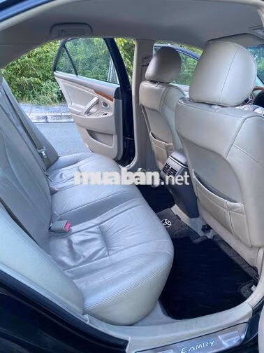 Toyota Camry 2.4G 2012 Đen