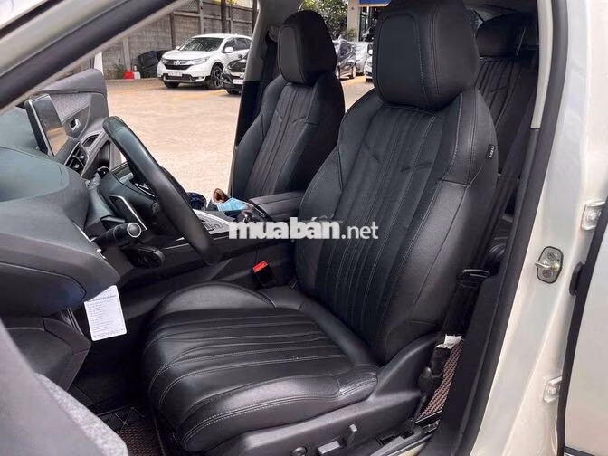 Peugeot 3008 Allure 2020 Trắng 52.000 km