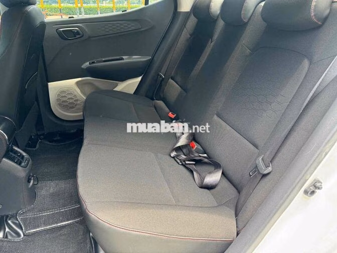 Hyundai i10 2023 1.2 full Trắng 68000 km