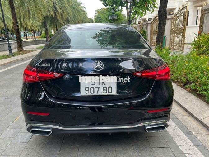 Mercedes-Benz C300 2022 Đen 35.000 km