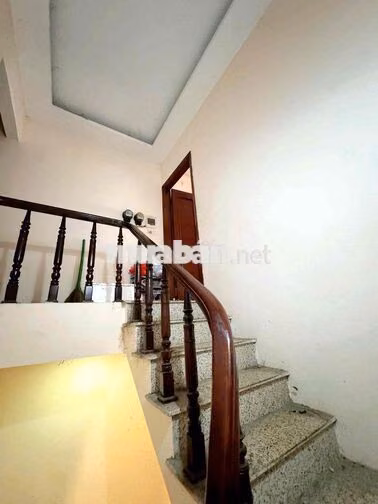 Cho thuê phòng trọ đầu ngõ Giáp Bát, đường Giải Phóng