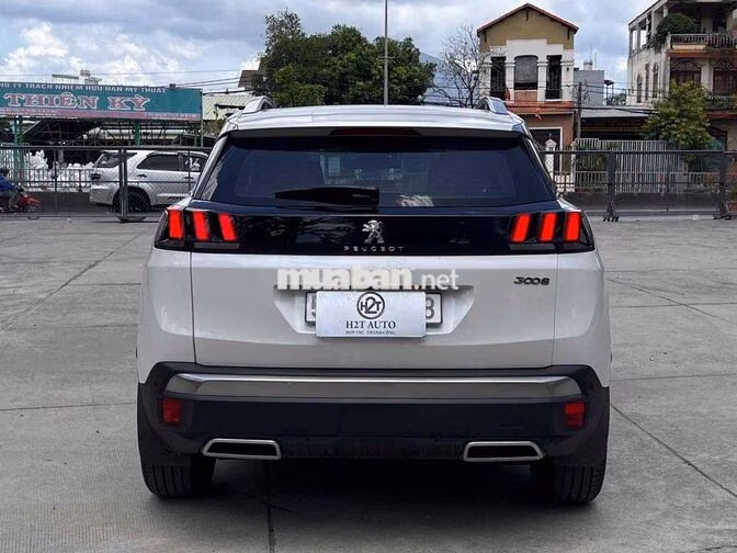 Peugeot 3008 Allure 2020 Trắng 52.000 km