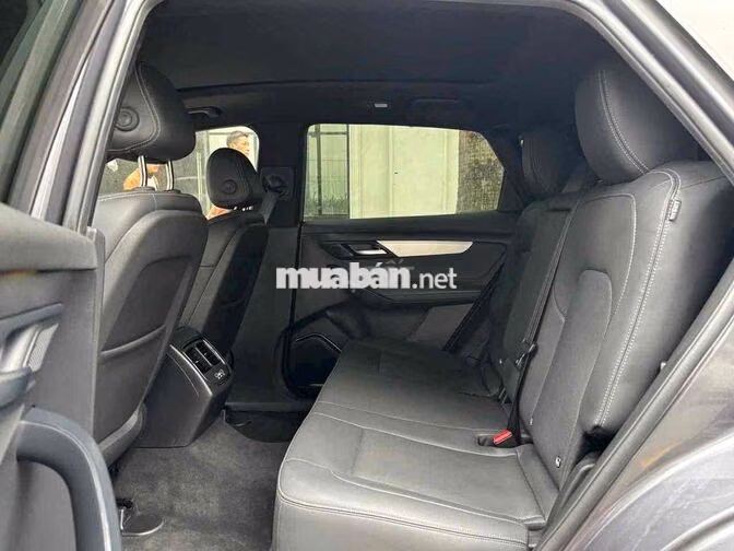 VinFast VF8 Plus 2023 Đen 68000 km