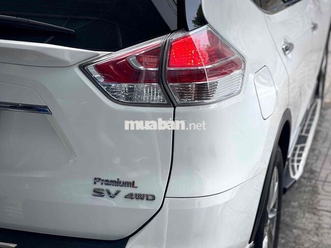 Nissan X-Trail Premium SV 2.5 2021 Trắng 60000 km