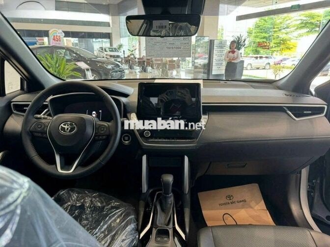 Toyota Cross 2026 Xăng Đen