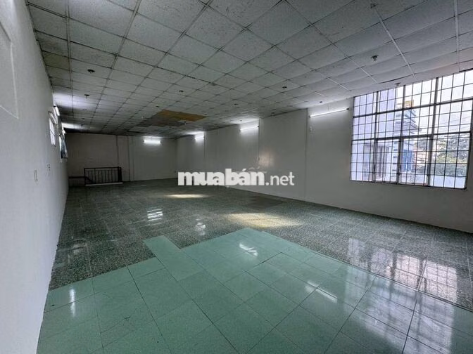 MB NGUYÊN CĂN ĐƯỜNG XE TẢI GẦN CẦU Tham LƯƠNG GIÁP TÂN BÌNH 