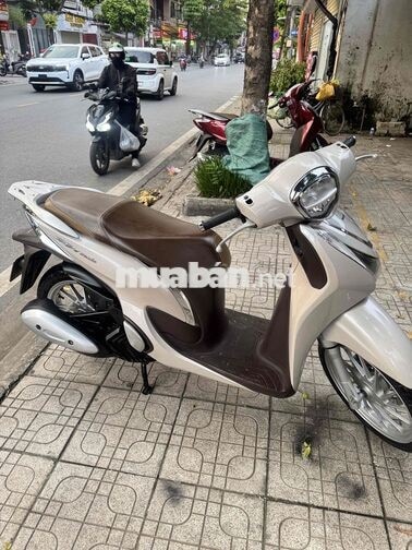 Honda SH Mode 125cc ABS Thời trang Trắng
