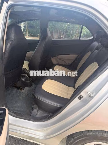 Hyundai i10 Sedan 2016 Bạc Nhập khẩu