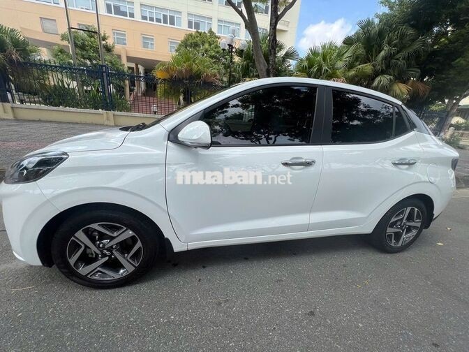 Hyundai Grand i10 Sedan 2023 1.2 AT Đặc biệt Trắng