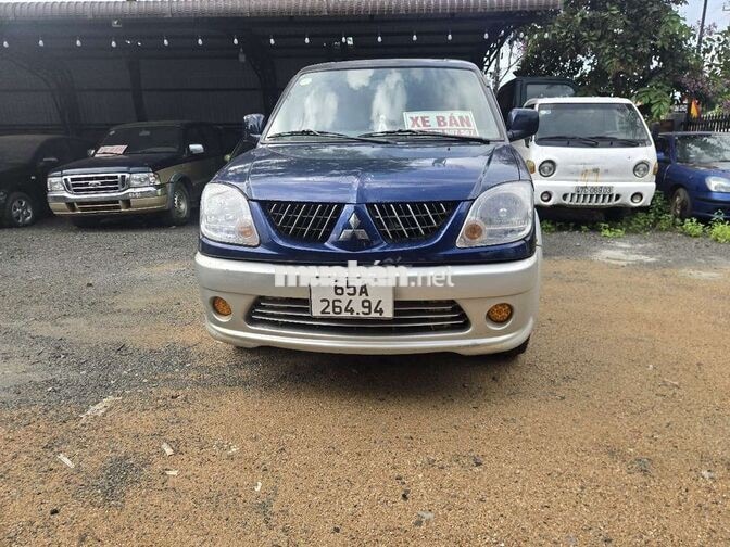 Mitsubishi Jolie 2004 Xanh