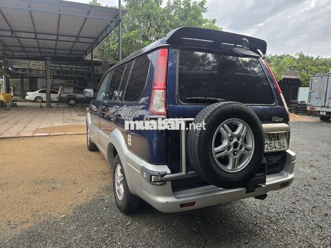 Mitsubishi Jolie 2004 Xanh