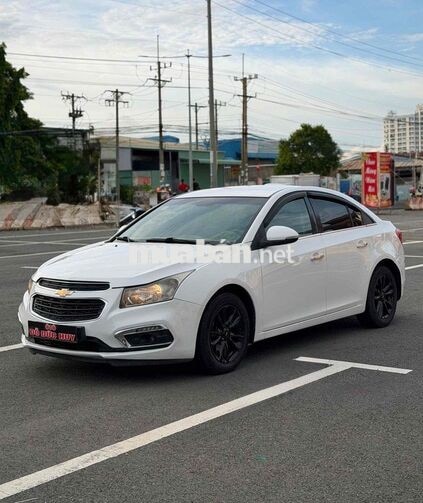 Chevrolet Cruze 2017 Sedan Trắng